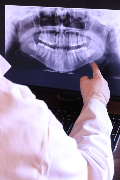 Best Cracked Tooth Emergency Dentist  in Triangle, VA